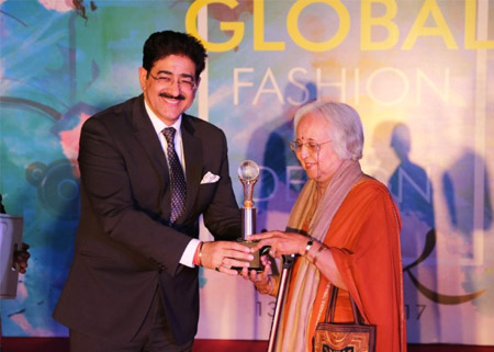 Life Time Achievement Award for Dr. Kusum Chopra