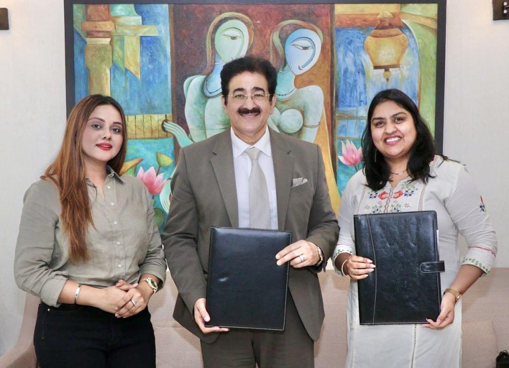 AAFT and Helping Hand Foundation Join Hands to Promote Emerging Talent in Art and Culture