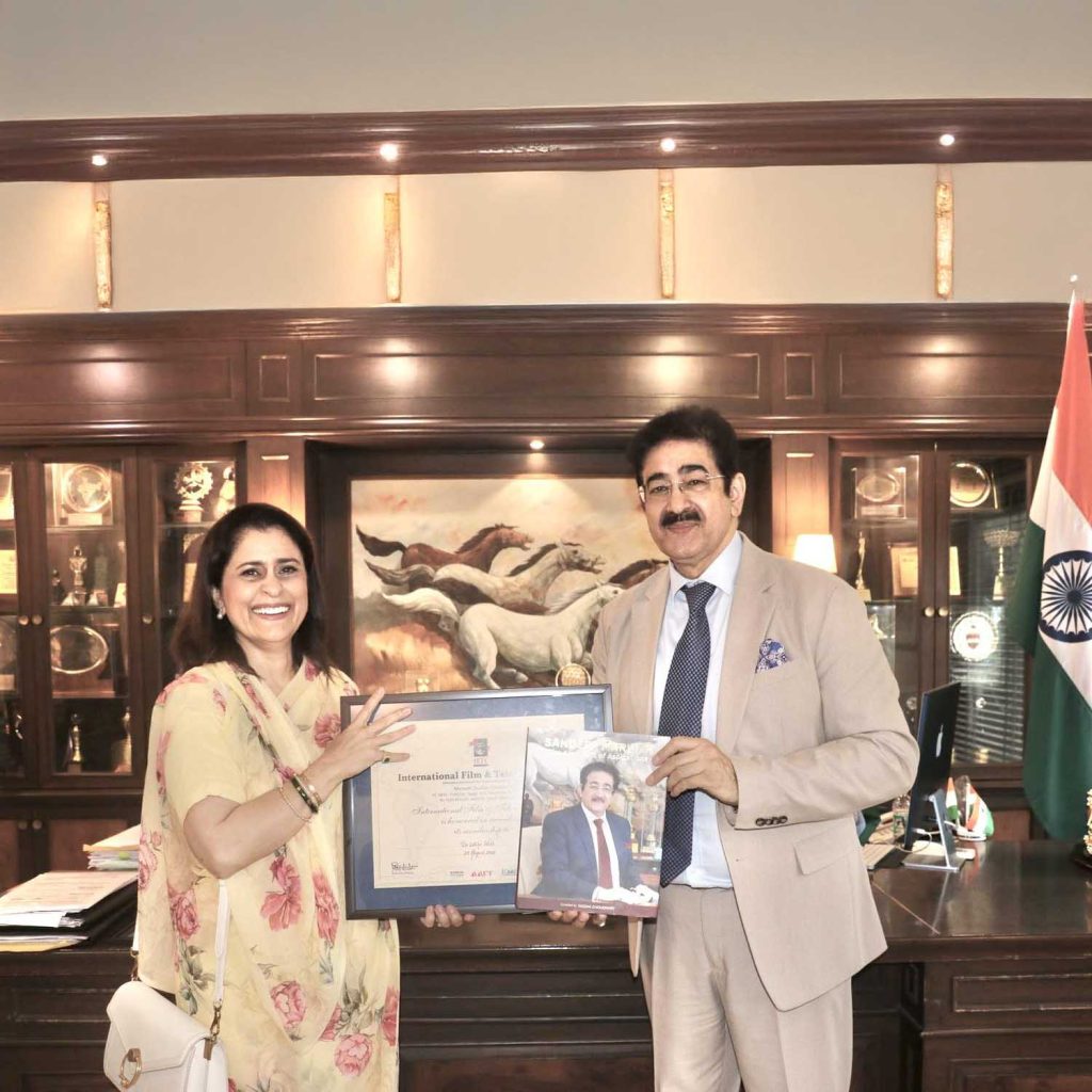 Renowned Wildlife Photographer Dr. Latika Nath Inspires AAFT Students During Orientation 2025