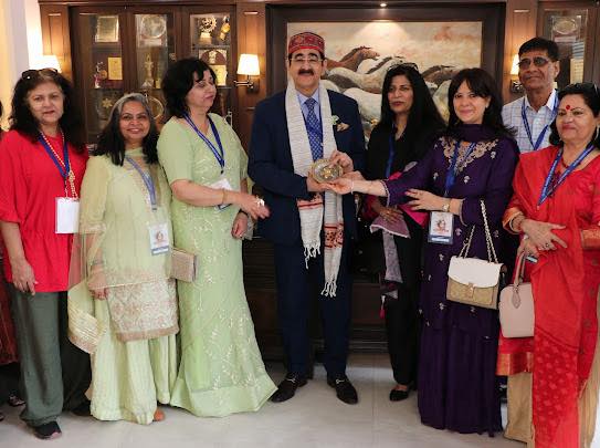 Sandeep Marwah Honoured by Women’s Association Kala Bharti Foundation for Contribution to Women Empowerment